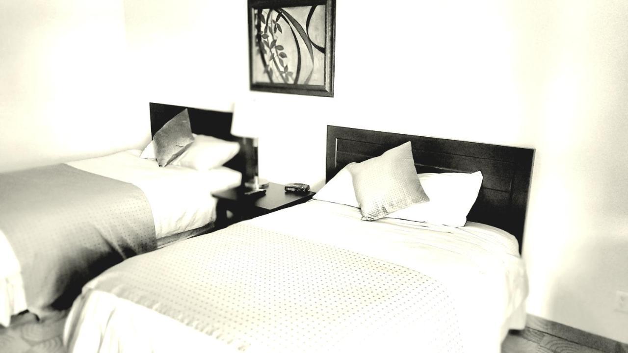 Shoreside Inn & Suites Wabamun Экстерьер фото